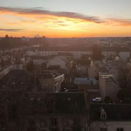 Superbe Lumineux Avec Vue Imprenable Tours