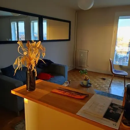 Superbe Lumineux Avec Vue Imprenable Tours