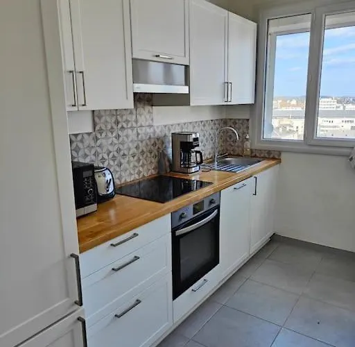 Superbe Lumineux Avec Vue Imprenable Tours